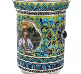 Set "On the lawn" (damask, 6 stacks) "Finish"